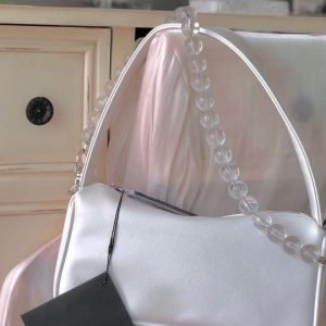 Alternative view of Nieeh bag Korea (Carousell SG)