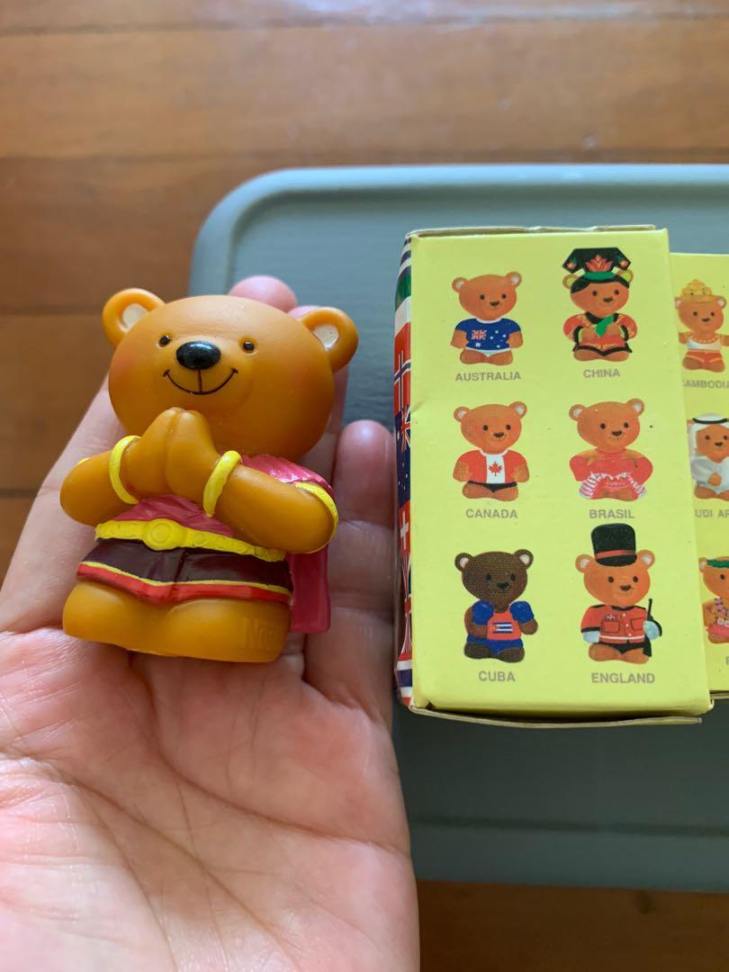 Preloved bear collectible (Carousell)